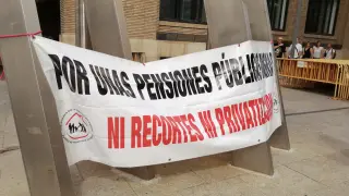 Protesta de pensionistas en Zaragoza 4