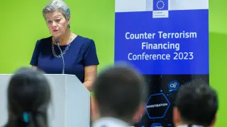 La Comisaria Europea de Asuntos de Interior, Ylva Johansson, pronuncia el discurso de apertura de la primera Conferencia Anual sobre la Lucha contra la Financiación del Terrorismo, en Bruselas, Bélgica.