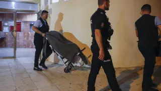 Hallan a un hombre y una mujer muertos por arma de fuego en Benalmádena (Málaga)