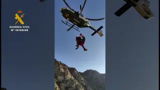 La Guardia Civil rescata a un escalador herido en la cresta de Embid (Zaragoza)