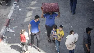 Confusión y caos entre los civiles de Gaza tras petición de Israel de evacuar MIDEAST ISRAEL PALESTINIANS GAZA CONFLICT