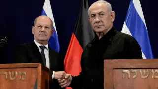 El canciller alemán Olaf Scholz visita al Primer Ministro israelí Netanyahu.