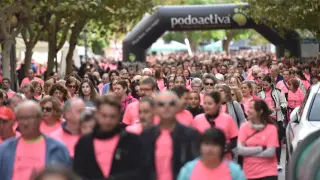 La carrera Huesca contra el cáncer volvió a ser multitudinaria.