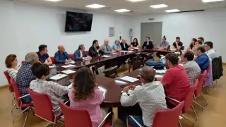Constitución de la mesa negociadora del convenio provincial del Metal de Zaragoza.