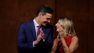 Pedro Sánchez y Yolanda Díaz tras anunciar el acuerdo