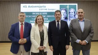 El presidente de Cepyme, acompañado por los presidentes de Cepyme Aragón y los responsables de la organización empresarial en las tres provincias.