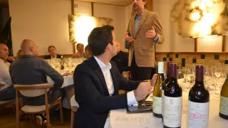Ignacio de Saralegui, presentando los vinos de Vega Sicilia
