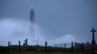 Waves crash against Goury lighthouse during Storm Ciaran at Goury near Cherbourg, Normandy, France, November 2, 2023. REUTERS/Pascal Rossignol