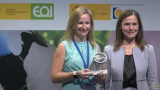 Ester Ariza, CEO de Airfal, recogió el premio.