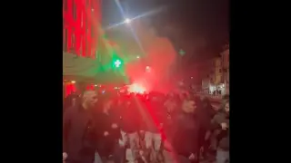 Enfrentamiento en Milán entre la hinchada del PSG y la del Milan