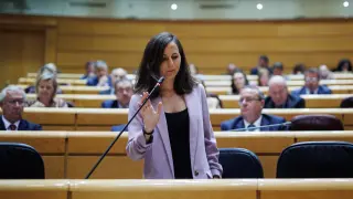 La secretaria general de Podemos y ministra de Derechos Sociales y Agenda 2030, Ione Belarra, interviene durante una sesión de control al Gobierno, en el Senado, a 7 de noviembre de 2023, en Madrid (España). Durante la