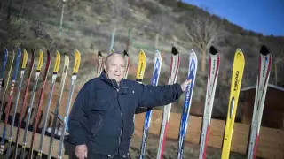 Ángel Tébar, de la pista de esquí sintética de Virgen de la Vega en Alcalá de la Selva. gsc1