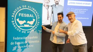 Karlos Arguiñano y su hijo animan a donar alimentos en la Gran Recogida 2023