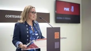Mayte Pérez, este lunes en la sala de prensa de las Cortes.
