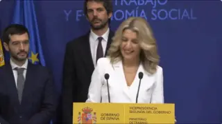 La emoción de Yolanda Díaz en su toma de posesión de vicepresidenta y ministra de Trabajo