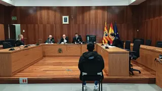 El acusado, durante el juicio celebrado ayer en la Audiencia Provincial de Zaragoza.