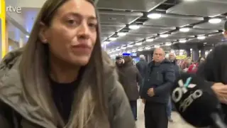 Miriam Nogueras, en el aeropuerto de Ginebra