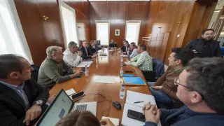 Los presidentes de las 10 comarcas turolenses se reunieron ayer con el consejero Manuel Blasco.
