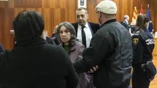 Carmen Villa y su abogado, José María Pedregal, en el juicio.
