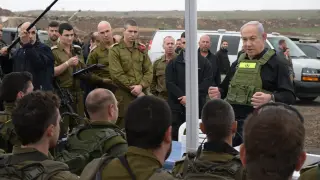 Netanyahu visitó a las tropas israelíes este jueves