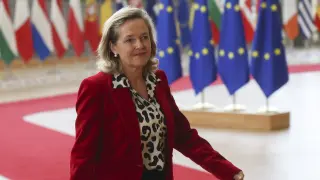 La viceprimera ministra y ministra de Economía y Digitalización de España, Nadia Calviño, en la reunión de ministros de finanzas de la eurozona en Bruselas