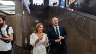 Natalia Chueca y Jorge Azcón, el pasado septiembre en el Ayuntamiento de Zaragoza.