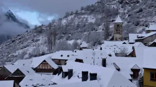 El valle de Gistaín nevado es una estampa navideña preciosa