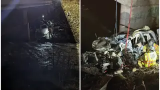El vehículo quedó destrozado debajo de un puente