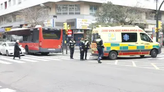 Fotos del atropello por un bus urbano en la avenida de Valencia de Zaragoza