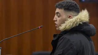 El acusado, Yassine M., durante el juicio celebrado ayer en la Audiencia de Zaragoza.