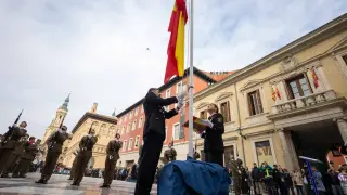 La Policía Nacional conmemora su bicentenario en Zaragoza.