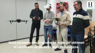 Once personas con síndrome de Asperger aprenden a pilotar drones