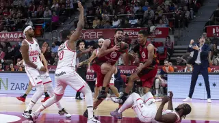 Partido Casademont Zaragoza-Valencia Basket: 500 partidos en la Liga Endesa