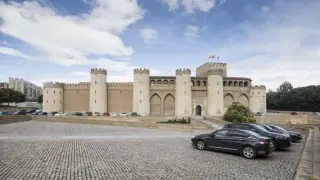Palacio de la Aljafería, entrada.