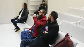 Juzgan de nuevo al supuesto frente de cárceles yihadista, con el principal acusado huido