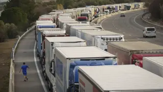Camiones afectados por las protestas de los agricultores en Francia.
