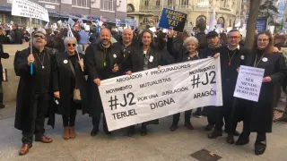 Procuradores de Teruel y Jaca en la manifestación en Madrid pidiendo el paso al RETA.