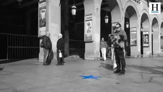 ¿Por qué hay grandes estrellas azules en la acera del paseo de la Independencia de Zaragoza?
