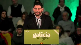 El presidente de VOX Teruel, Alejandro Nolasco, en el mitin de Orense