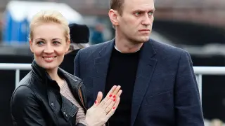 Rusia.- La mujer de Navalni duda sobre la muerte de su marido
