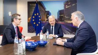 Reynders cita en Bruselas a Bolaos y González Pons para desbloquear el CGPJ
