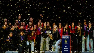 Selección femenina de fútbol celebra su victoria en la Liga de Naciones