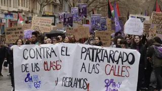 Marcha estudiantil del 8M en Zaragoza