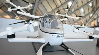 Presentación del aerotaxi desarrollado por la 'start up' Crisalion en Mobility City en el Pabellón Puente de Zaragoza