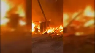 Incendio originado en una casa móvil en el camping municipal de El Temple