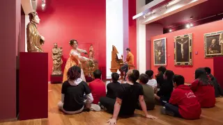 Visitas danzadas en el Museo Goya (1)