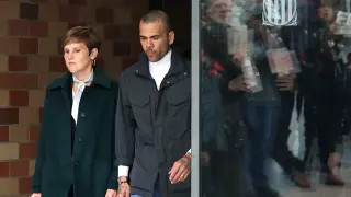 El futbolista Dani Alves abandona la prisión de Brians 2 en Barcelona