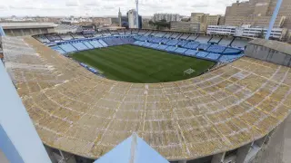 Vista del estadio de La Romareda desde la azotea del Cubo, que será demolido.