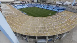 Vista aérea del estadio de La Romareda, que comenzará a ser derribado por el gol sur a partir del próximo mes de julio
