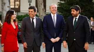 El presidente de Aragón, Jorge Azcón, junto a sus homólogos Isabel Díaz Ayuso (Madrid), Carlos Mazón (Valencia) y Fernando López Miras (Murcia), en el Senado.
